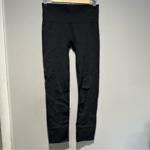 lululemon athletica Pants - Lululemon Seamless Compression Tights Ebb Yo Street Heathered Black Size 6
